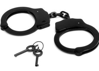 vilken svensk artist är gripen för rån